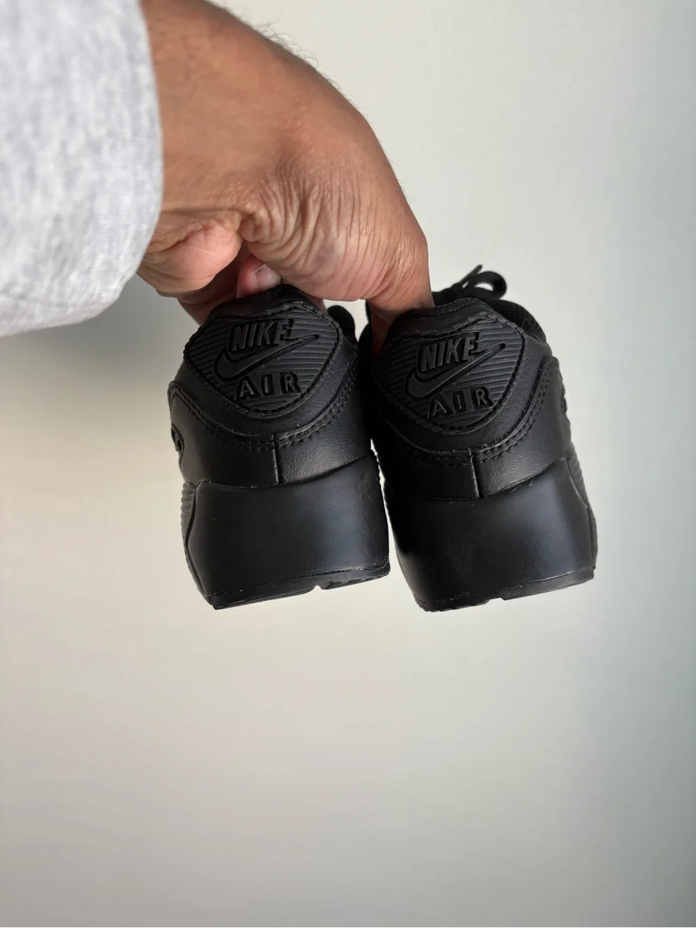 Nike Kids Black Leather Air Max Style Sneakers